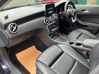 MERCEDES-BENZ A CLASS 1.5 A180d Sport Hatchback 5dr Diesel 7G-DCT Euro 6 (s/s) (109 ps