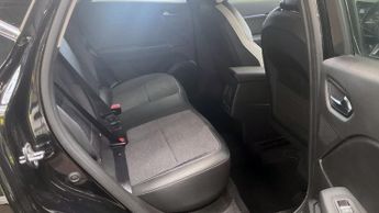 RENAULT CAPTUR 1.3 TCe SE Edition SUV 5dr Petrol Manual Euro 6 (s/s) (140 ps)
