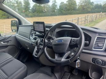 FORD TRANSIT CUSTOM 1.0 340 EcoBoost 13.6kWh Limited Panel Van 5dr Petrol Plug-in Hy