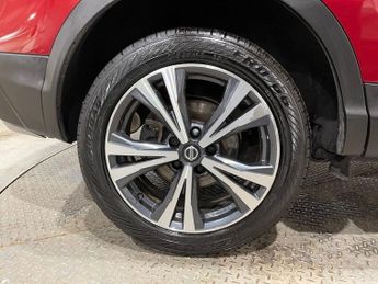 NISSAN QASHQAI 1.3 DIG-T N-Connecta SUV 5dr Petrol DCT Auto Euro 6 (s/s) (160 p