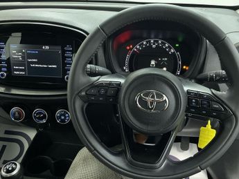 TOYOTA AYGO X 1.0 VVT-i Pure Hatchback 5dr Petrol Manual Euro 6 (s/s) (72 ps) 