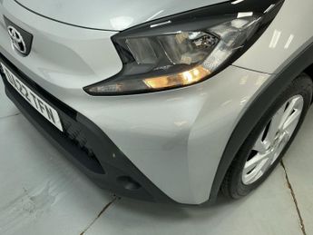 TOYOTA AYGO X 1.0 VVT-i Pure Hatchback 5dr Petrol Manual Euro 6 (s/s) (72 ps) 