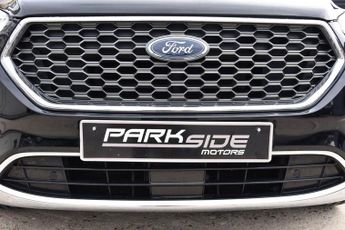FORD KUGA 1.5T EcoBoost Vignale SUV 5dr Petrol Auto AWD Euro 6 (s/s) (182 