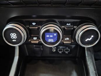 RENAULT ARKANA 1.6 E-TECH S Edition SUV 5dr Petrol Hybrid Auto 2WD Euro 6 (s/s)