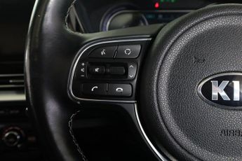 KIA NIRO 64kWh 4+ Auto 5dr