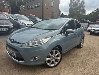 Ford Fiesta 1.4 Titanium Hatchback 5dr Petrol Manual (133 g/km, 94 bhp)