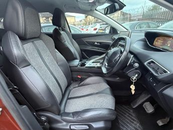 PEUGEOT 3008 1.2 PureTech Allure SUV 5dr Petrol EAT Euro 6 (s/s) (130 ps)