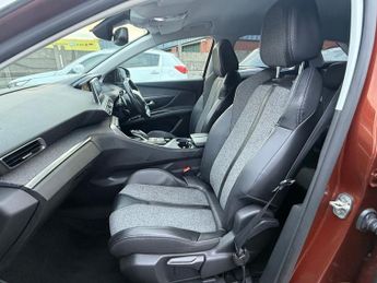 PEUGEOT 3008 1.2 PureTech Allure SUV 5dr Petrol EAT Euro 6 (s/s) (130 ps)