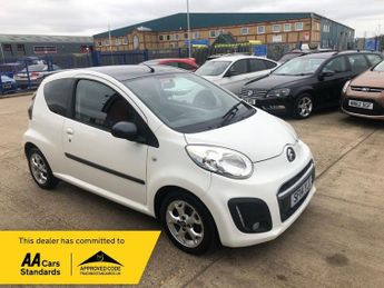 Citroen C1 1.0i Platinum Hatchback 3dr Petrol Manual  (68 ps)