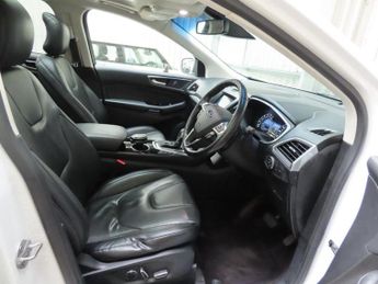 FORD EDGE 2.0 TDCi Titanium SUV 5dr Diesel Powershift AWD Euro 6 (s/s) (21