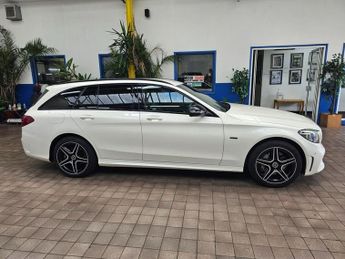 MERCEDES-BENZ C-CLASS 2.0 C300de 13.5kWh AMG Line Edition (Premium) Estate 5dr Diesel 