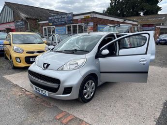 Peugeot 107 1.0 12V Urban Hatchback 5dr Petrol Manual Euro 4 (68 ps)
