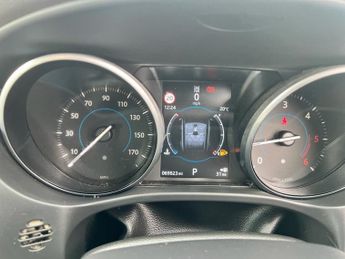 JAGUAR F-PACE 2.0 D180 Prestige SUV 5dr Diesel Auto AWD Euro 6 (s/s) (180 ps)