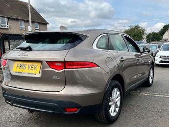 JAGUAR F-PACE 2.0 D180 Prestige SUV 5dr Diesel Auto AWD Euro 6 (s/s) (180 ps)
