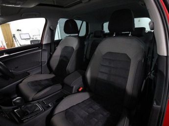 VOLKSWAGEN GOLF 2.0 TDI BlueMotion Tech GT Edition Hatchback 5dr Diesel DSG Euro