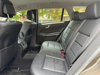MERCEDES-BENZ E-CLASS 2.1 E220 CDI SE Estate 5dr Diesel G-Tronic+ Euro 5 (s/s) (170 ps