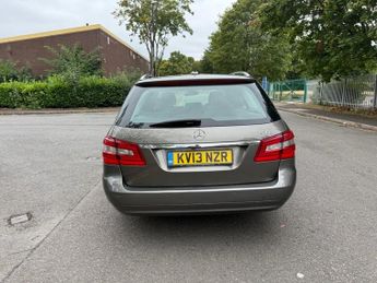 MERCEDES-BENZ E-CLASS 2.1 E220 CDI SE Estate 5dr Diesel G-Tronic+ Euro 5 (s/s) (170 ps