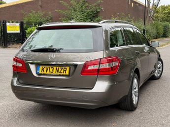 MERCEDES-BENZ E-CLASS 2.1 E220 CDI SE Estate 5dr Diesel G-Tronic+ Euro 5 (s/s) (170 ps