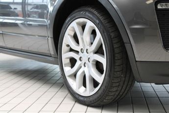 LAND ROVER RANGE ROVER EVOQUE 2.0 TD4 HSE Dynamic SUV 5dr Diesel Auto 4WD Euro 6 (s/s) (180 ps