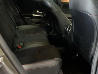 MERCEDES-BENZ EQA EQA 250 66.5kWh AMG Line (Premium) SUV 5dr Electric Auto (190 ps