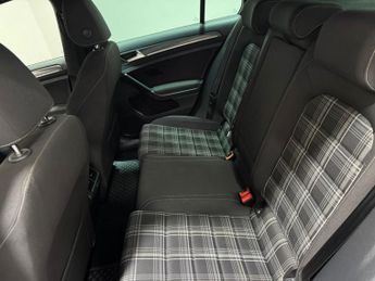 VOLKSWAGEN GOLF 2.0 TDI GTD Hatchback 5dr Diesel DSG Euro 6 (s/s) (184 ps)