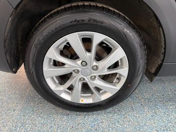 HYUNDAI TUCSON 1.6 T-GDi SE Nav SUV 5dr Petrol DCT Euro 6 (s/s) (177 ps)