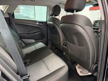 HYUNDAI TUCSON 1.6 T-GDi SE Nav SUV 5dr Petrol DCT Euro 6 (s/s) (177 ps)