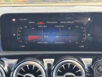 MERCEDES-BENZ A-CLASS 2.0 A200d AMG Line (Premium 2) Hatchback 5dr Diesel 8G-DCT Euro 