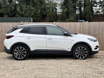 VAUXHALL GRANDLAND X 1.6 13.2kWh Business Edition Nav Premium SUV 5dr Petrol Plug-in 