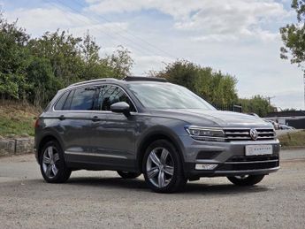 Volkswagen Tiguan 2.0 TDI BlueMotion Tech SEL SUV 5dr Diesel DSG 4Motion Euro 6 (s