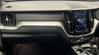 VOLVO XC60 2.0 B4 MHEV R-Design SUV 5dr Diesel Hybrid Auto AWD Euro 6 (s/s)