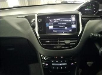 PEUGEOT 2008 1.6 e-HDi Allure SUV 5dr Diesel EGC Euro 5 (s/s) (92 ps)