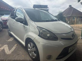 Toyota AYGO 1.0 VVT-i Fire Hatchback 5dr Petrol Manual Euro 5 (67 ps)