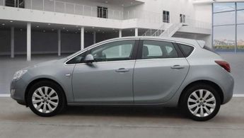 VAUXHALL ASTRA 2.0 CDTi Elite Hatchback 5dr Diesel Auto Euro 5 (165 ps)