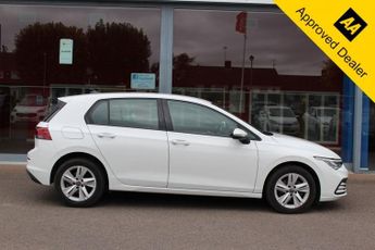 VOLKSWAGEN GOLF 2.0 TDI Life Hatchback 5dr Diesel Manual Euro 6 (s/s) (115 ps)