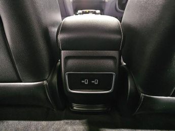 MG MG5 61.1kWh Exclusive Long Range Estate 5dr Electric Auto (156 ps)