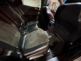 FORD KUGA 2.5h Duratec Black Package Edition SUV 5dr Petrol Hybrid CVT Eur