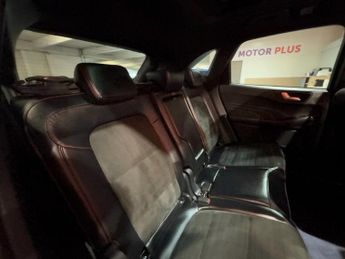 FORD KUGA 2.5h Duratec Black Package Edition SUV 5dr Petrol Hybrid CVT Eur