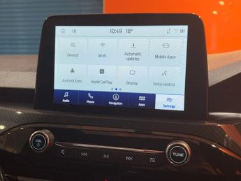 FORD KUGA 2.5h Duratec Black Package Edition SUV 5dr Petrol Hybrid CVT Eur