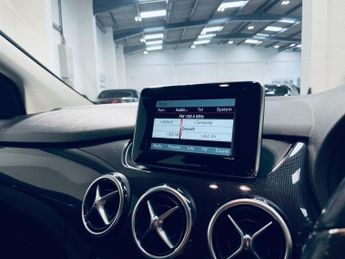 MERCEDES-BENZ B-CLASS 1.8 B180 CDI BlueEfficiency SE MPV 5dr Diesel 7G-DCT Euro 5 (s/s