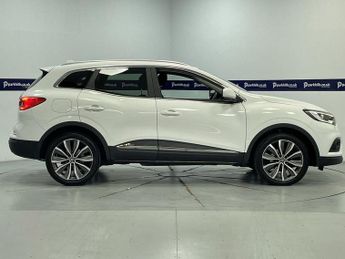 RENAULT KADJAR 1.3 TCe Iconic SUV 5dr Petrol Manual Euro 6 (s/s) (140 ps) - AA 
