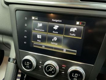 RENAULT KADJAR 1.3 TCe Iconic SUV 5dr Petrol Manual Euro 6 (s/s) (140 ps) - AA 