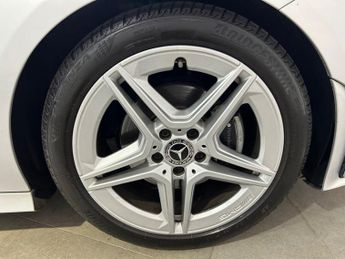 MERCEDES-BENZ CLA 1.3 CLA180 AMG Line Coupe 4dr Petrol 7G-DCT Euro 6 (s/s) (136 ps