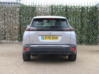 PEUGEOT E-2008 50kWh Active Premium SUV 5dr Electric Auto (136 ps)