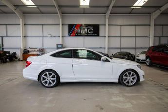 MERCEDES-BENZ C-CLASS 2.1 C220 CDI BlueEfficiency AMG Sport Coupe 2dr Diesel G-Tronic+