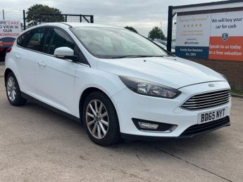 Ford Focus 1.0T EcoBoost Titanium Hatchback 5 Door Petrol Manual White Euro