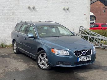 Volvo V70 2.4 D5 SE Lux Estate 5dr Diesel Geartronic Euro 5 (215 ps)