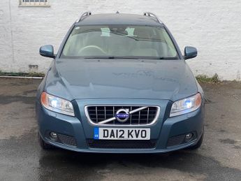 VOLVO V70 2.4 D5 SE Lux Estate 5dr Diesel Geartronic Euro 5 (215 ps)