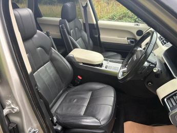 LAND ROVER RANGE ROVER SPORT 3.0 SD V6 HSE SUV 5dr Diesel Auto 4WD Euro 5 (s/s) (292 ps)