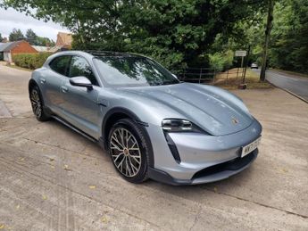 Porsche Taycan Performance Plus 93.4kWh 4 Cross Turismo 5dr Electric Auto 4WD (